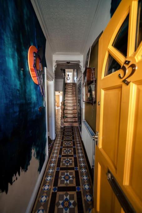 Glenroy Arts Gallery Meets Living Space Cardiff Extérieur photo