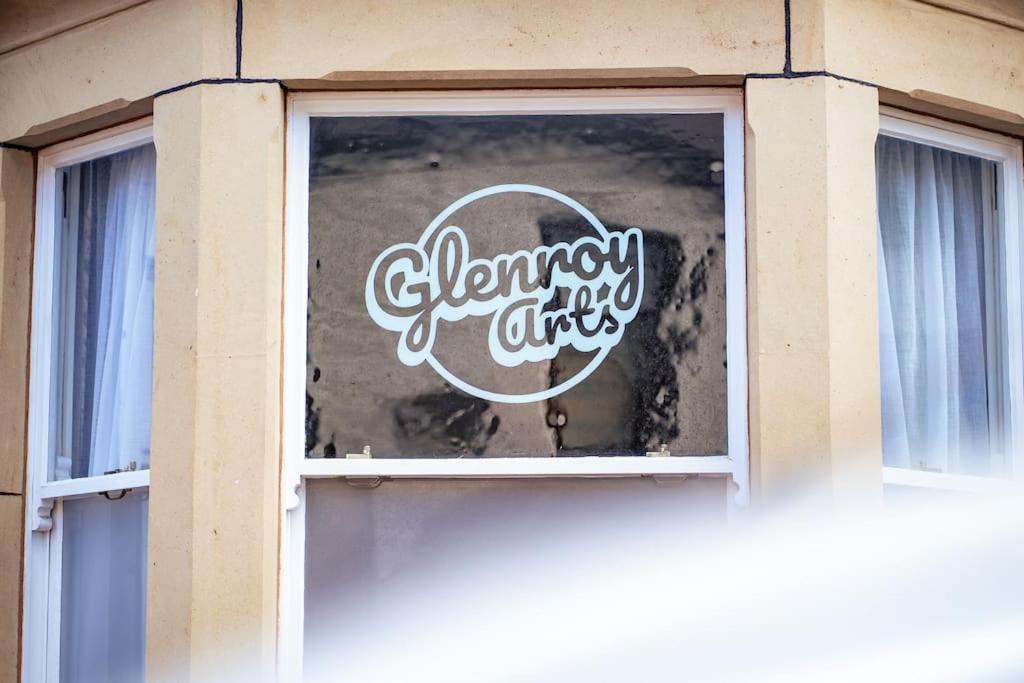 Glenroy Arts Gallery Meets Living Space Cardiff Extérieur photo